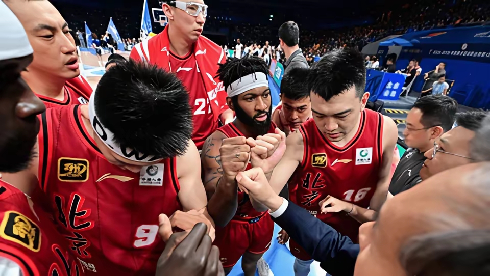 开云体育登录-热火险胜北京队，莫兰特刷新纪录